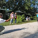 Zecamping 4 Dog Friendly Bien-etre Restaurant Et Soirees Animees * Foix