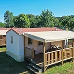 Zecamping 4 Dog Friendly Bien-etre Restaurant Et Soirees Animees Foix