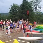 Campsite Zecamping 4 Dog Friendly Bien-etre Restaurant Et Soirees Animees Foix