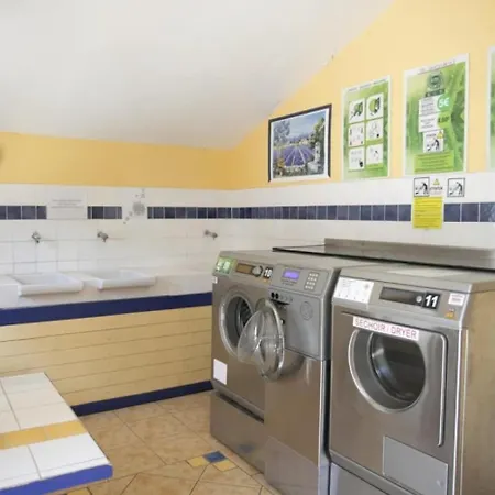 Zecamping 4 Etoiles Dog Friendly Bien-etre Restaurant Et Soirees Animees *