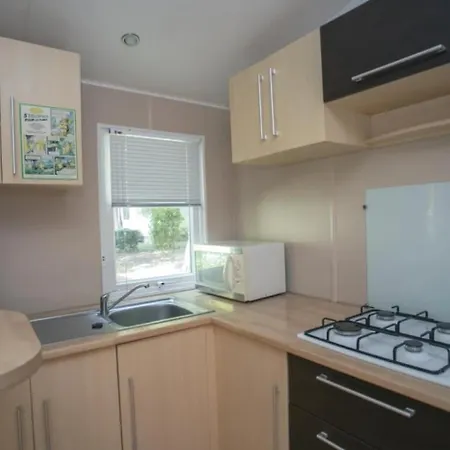 Zecamping 4 Etoiles Dog Friendly Bien-etre Restaurant Et Soirees Animees Camping *