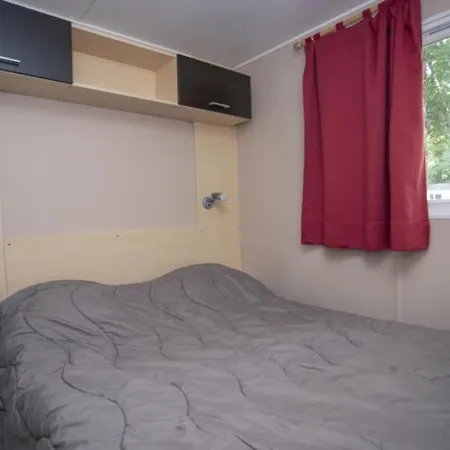 Zecamping 4 Etoiles Dog Friendly Bien-etre Restaurant Et Soirees Animees Camping Foix