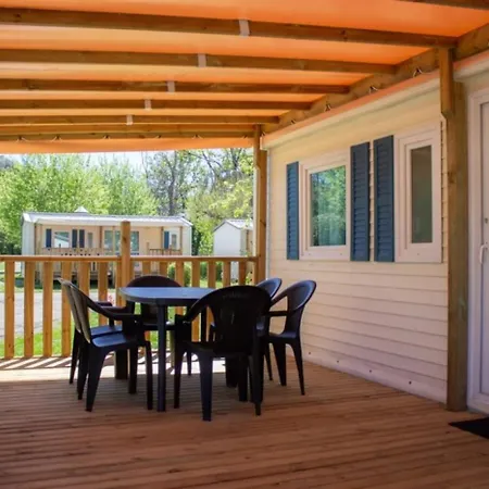 Camping Zecamping 4 Etoiles Dog Friendly Bien-etre Restaurant Et Soirees Animees