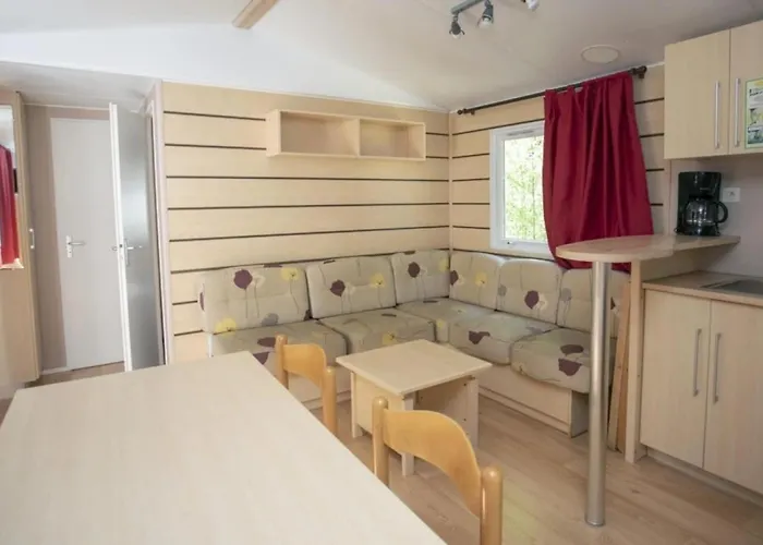 Zecamping 4 Dog Friendly Bien-etre Restaurant Et Soirees Animees Kemp *