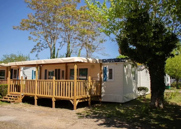 Kemp Zecamping 4 Dog Friendly Bien-etre Restaurant Et Soirees Animees Foix