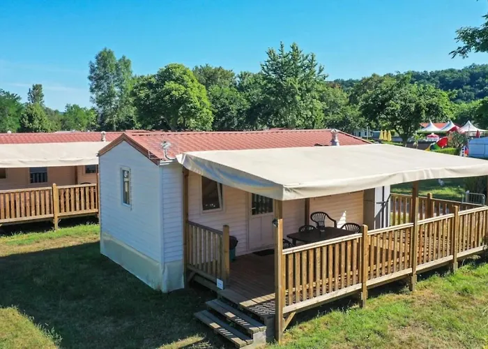 Zecamping 4 Dog Friendly Bien-etre Restaurant Et Soirees Animees Foix