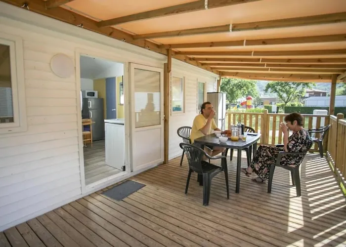 4 Etoiles - Piscine - Ccbeece *