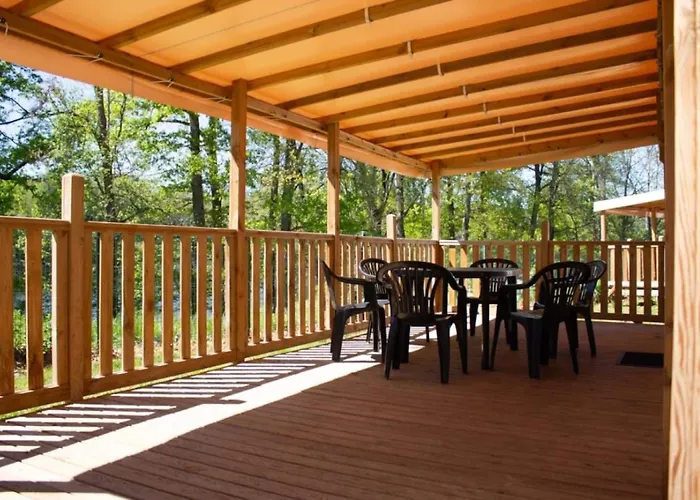 4 Etoiles - Piscine - Ccbeece مكان تخييم فوا