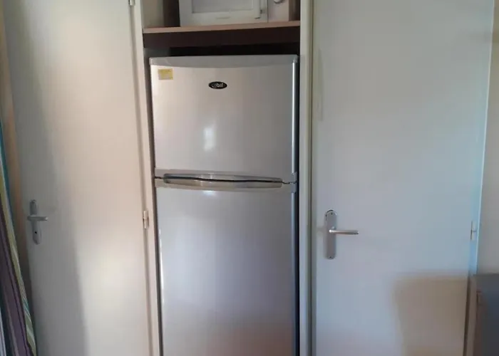 مكان تخييم 4 Etoiles - Piscine - Ccbeece فوا