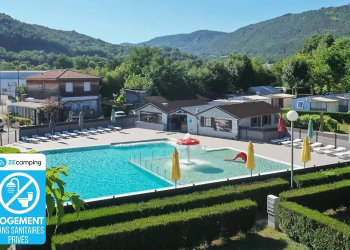 4 Etoiles - Piscine - Ccbeece فوا