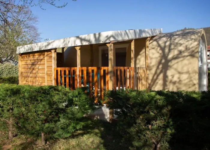 مكان تخييم 4 Etoiles - Piscine - Ccbeece